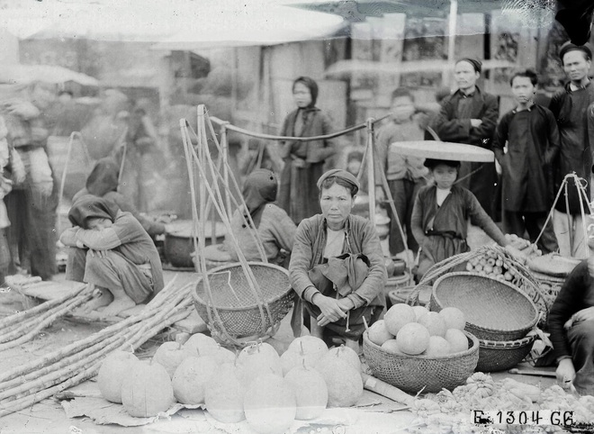 Độc đáo những món hàng chợ Tết Hà Thành từ 100 năm trước - Ảnh 10.