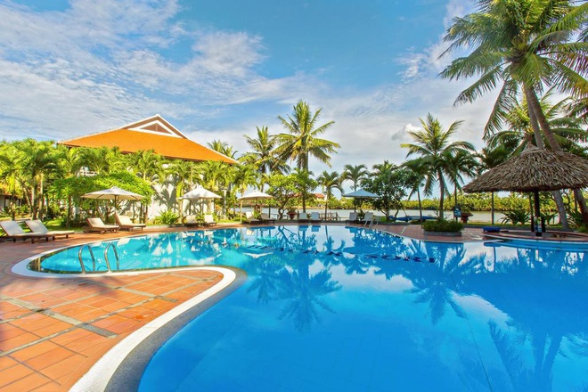 Ngỡ ngàng với vẻ sang chảnh của resort 4 sao trở thành khu cách ly trong dịch Covid-19 - Ảnh 8.