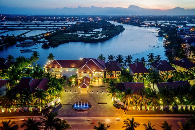 Ngỡ ngàng với vẻ sang chảnh của resort 4 sao trở thành khu cách ly trong dịch Covid-19 - Ảnh 3.