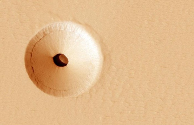 Những hình ảnh kỳ lạ nhất, qúy hiếm nhất từ trước đến nay bắt được trên sao Hỏa - Ảnh 3.