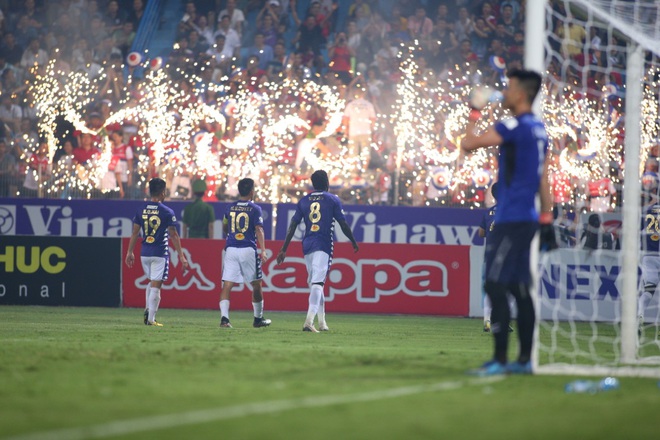 KẾT THÚC Hà Nội FC 3-0 HAGL: Người cũ Rimario tỏa sáng, vùi dập Tuấn Anh và đồng đội - Ảnh 10.