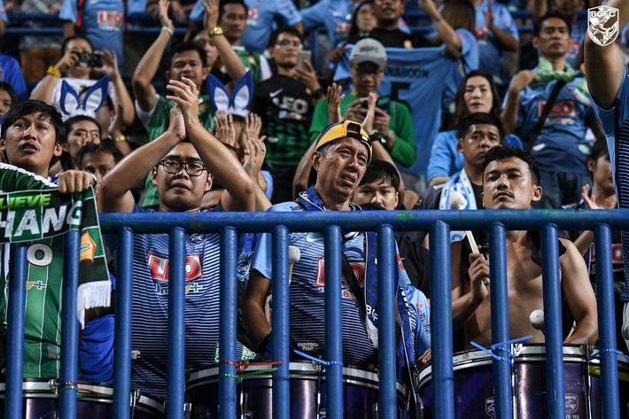 Đội bóng Thái Lan hỏi mua Quang Hải chính thức xuống hạng - Ảnh 1.