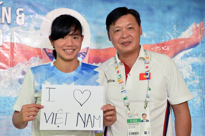 Ánh Viên “bơi” qua trầm cảm đến ASIAD 18 - Ảnh 1.