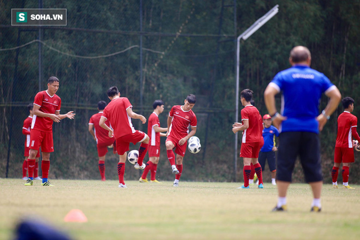 HLV Park Hang-seo đăm chiêu, nữ sinh Indonesia xôn xao vì U23 Việt Nam - Ảnh 7.