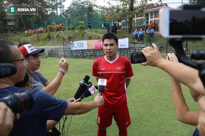 HLV Park Hang-seo đăm chiêu, nữ sinh Indonesia xôn xao vì U23 Việt Nam - Ảnh 1.