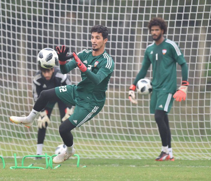 U23 UAE tập kỹ penalty, tự tin giành tấm HCĐ tại ASIAD - Ảnh 4.