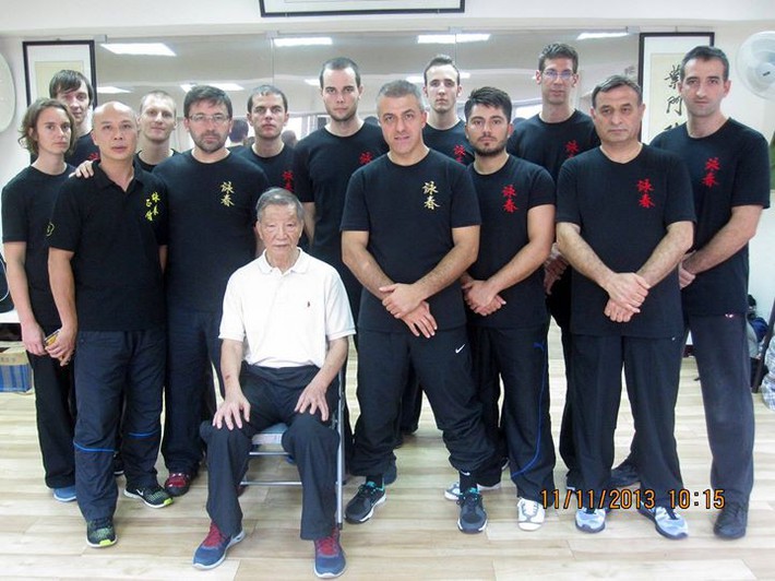 Con trai Diệp Vấn đứng im như tượng vẫn làm cao thủ Thiếu Lâm Tung Sơn khiếp đảm - Ảnh 1.