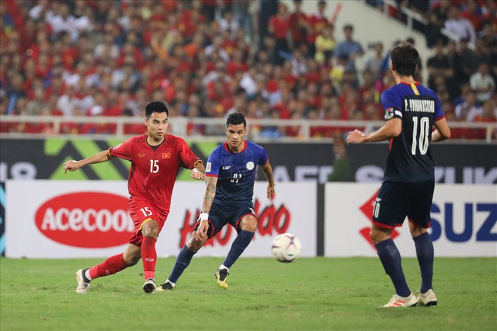 Cầu thủ Phạm Đức Huy: Không thể yêu bừa, hạnh phúc là làm  bố mẹ vui - Ảnh 5.