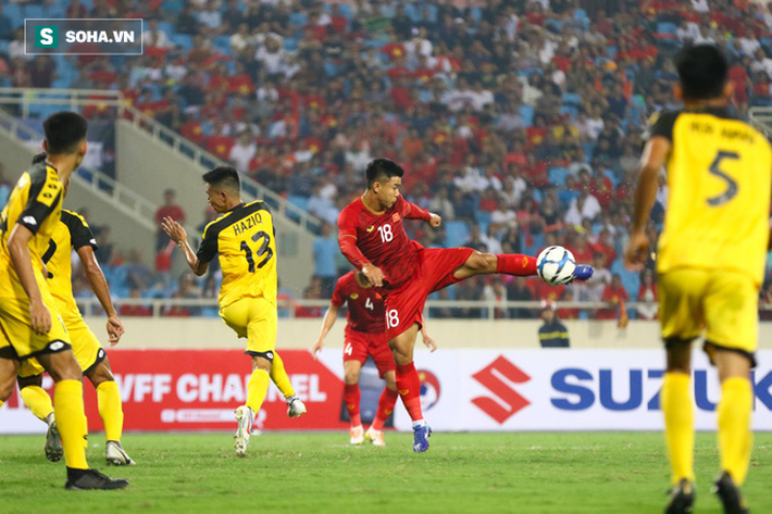 Người ngoài hành tinh, chân gỗ và uẩn khúc giữa HLV Park Hang-seo với Hà Đức Chinh - Ảnh 4.