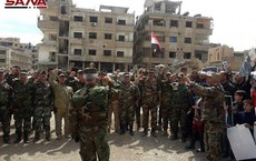 Quân thánh chiến Đông Ghouta sụp đổ: Thượng cờ Syria ở hai sào huyệt Jobar và Aym Tarma