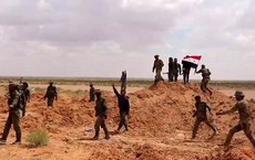 Quân đội Syria dồn IS vào cửa tử trên sa mạc tỉnh Homs, Deir Ezzor