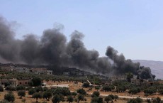 Mỹ tung cảnh báo tới tấp, Nga ném bom, chiến trường Syria sắp bùng nổ?