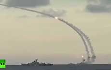 Nhóm tàu chiến Nga chất đầy tên lửa Kalibr tới Syria nhận nhiệm vụ: Nín thở chờ hành động