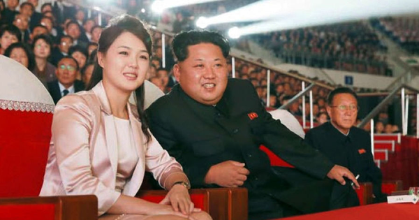 Ông Kim Jong-un 'phá lệ', tham dự buổi diễn đầu tiên của nghệ sĩ Hàn Quốc tại Triều Tiên sau 1 thập kỷ