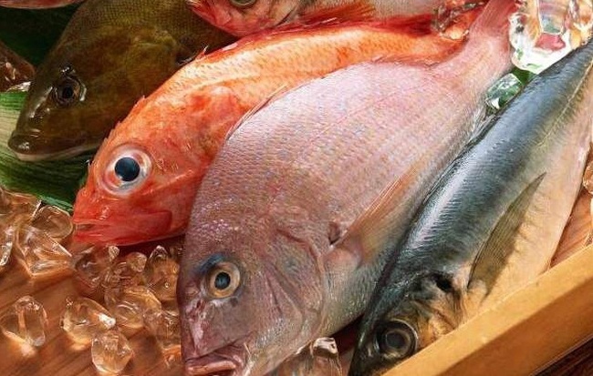 Ai mổ cá cũng bỏ đi 5 bộ phận này, chuyên gia nói: Đó là phần có giá trị, bỏ đi thật phí!