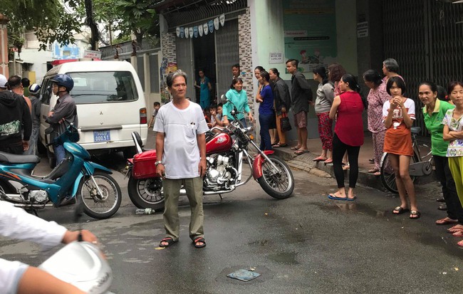 Nghi án cha 72 tuổi giết con trai rồi tự tử ở Sài Gòn 1 Nghi án cha 72 tuổi giết con trai rồi tự tử ở Sài Gòn 1