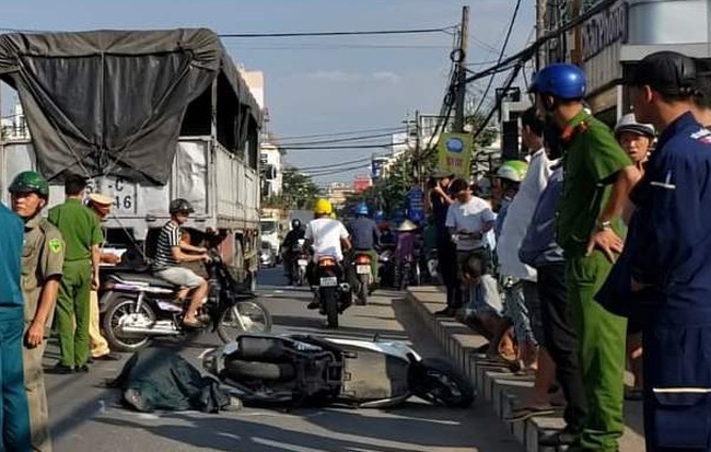Va chạm với xe tải, người phụ nữ tử vong tại chỗ