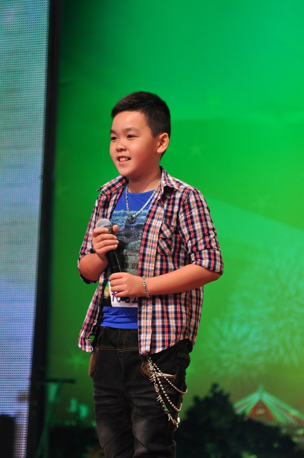 "Đồ rê mí 2009" Đức Anh ghi điểm trên sân khấu Got Talent 2