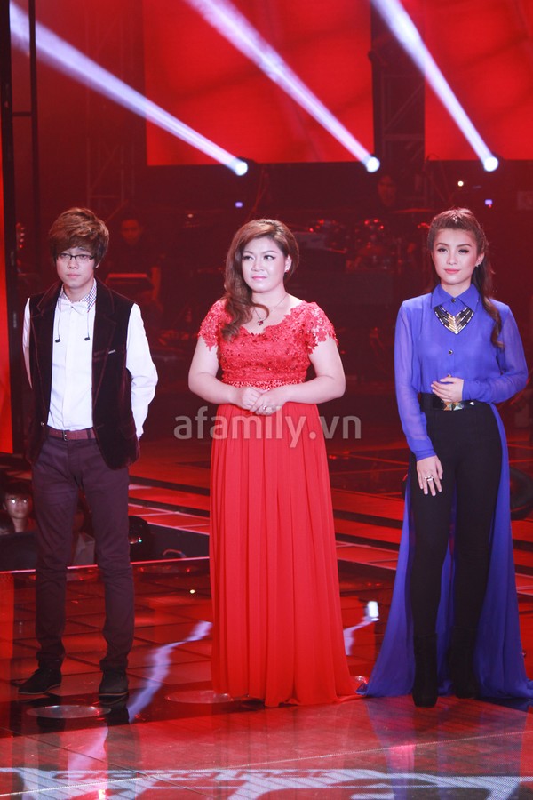 The Voice: "Cô gái hạt tiêu" Thanh Hằng dừng bước bẽ bàng 25