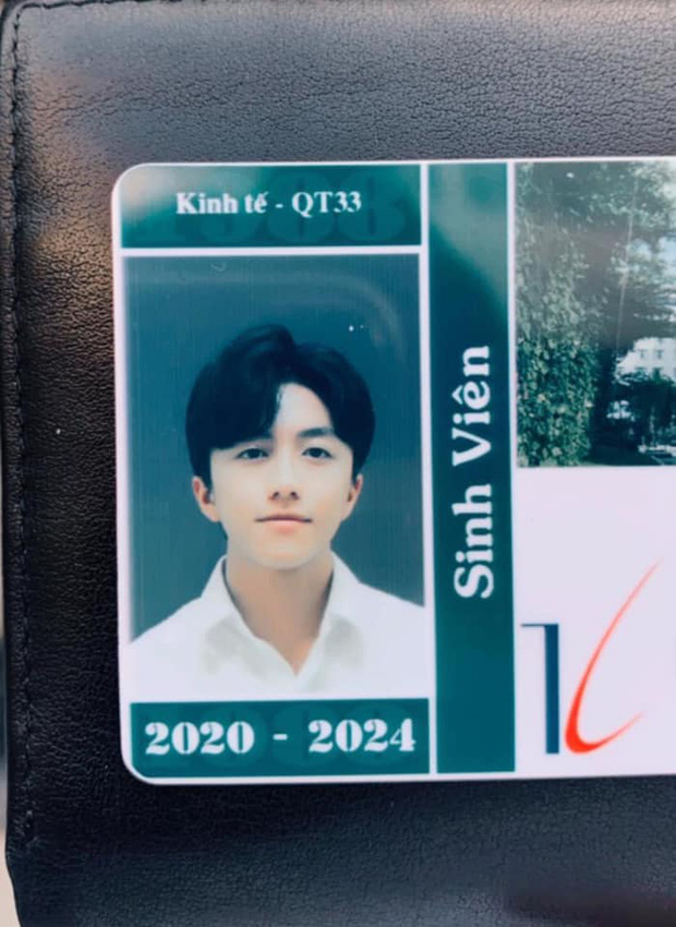 Dân mạng truy tìm chủ nhân tấm ảnh thẻ 10 điểm chất lượng vì quá đẹp trai, hóa ra là hot tiktok-er gần 200k follow! - Ảnh 1.