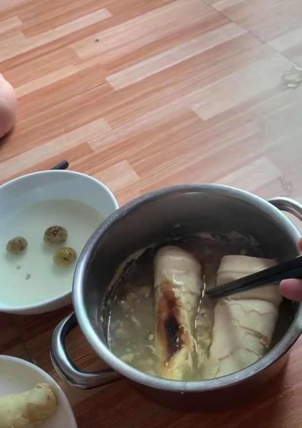 Chồng lật tẩy điều bất thường trong đĩa măng nhồi thịt dù vợ đã tìm cách ngụy trang khéo léo, xem xong ai cũng giật mình - Ảnh 3. Chồng lật tẩy điều bất thường trong đĩa măng nhồi thịt dù vợ đã tìm cách ngụy trang khéo léo, xem xong ai cũng giật mình - Ảnh 3.