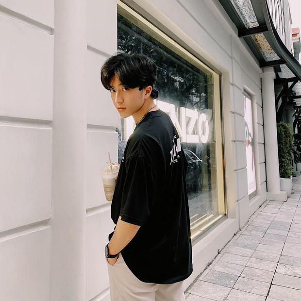 Dân mạng truy tìm chủ nhân tấm ảnh thẻ 10 điểm chất lượng vì quá đẹp trai, hóa ra là hot tiktok-er gần 200k follow! - Ảnh 3.