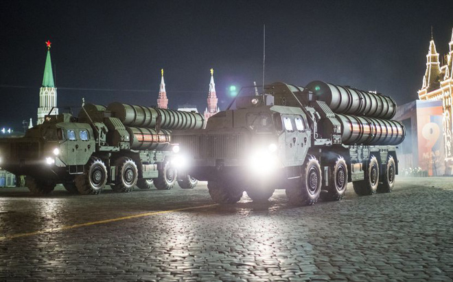 Tên lửa S-400 khiến NATO rúng động: Thổ Nhĩ Kỳ có dám liều lĩnh chọc giận cả Gấu Nga? - Ảnh 2.