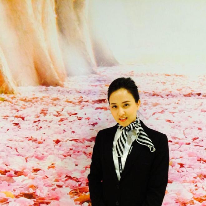 Chị gái ruột xinh đẹp, cho Hương Giang mượn tên 8 năm qua giờ ra sao? - Ảnh 2. Chị gái ruột xinh đẹp, cho Hương Giang mượn tên 8 năm qua giờ ra sao? - Ảnh 2.