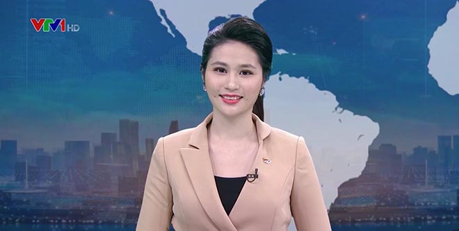 Đằng sau sự nổi tiếng của BTV Thời sự 19h VTV, từng bị khán giả mắng mỏ thậm tệ - Ảnh 1. Đằng sau sự nổi tiếng của BTV Thời sự 19h VTV, từng bị khán giả mắng mỏ thậm tệ - Ảnh 1.