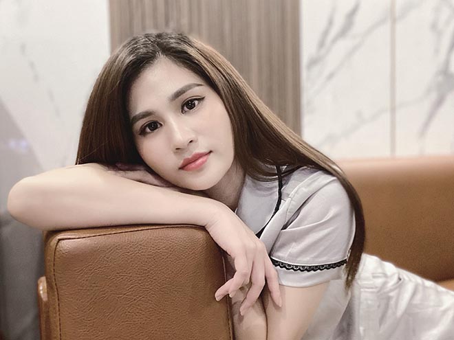 Đằng sau sự nổi tiếng của BTV Thời sự 19h VTV, từng bị khán giả mắng mỏ thậm tệ - Ảnh 6. Đằng sau sự nổi tiếng của BTV Thời sự 19h VTV, từng bị khán giả mắng mỏ thậm tệ - Ảnh 6.