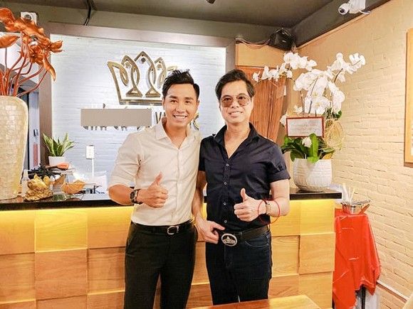 MC Nguyên Khang: Tiền do người yêu tôi giữ, tôi không biết trong túi mình có bao nhiêu tiền - Ảnh 4. MC Nguyên Khang: Tiền do người yêu tôi giữ, tôi không biết trong túi mình có bao nhiêu tiền - Ảnh 4.