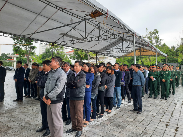 Lễ viếng liệt sỹ - Đại tá Hoàng Mai Vui tại quê nhà - Ảnh 5.