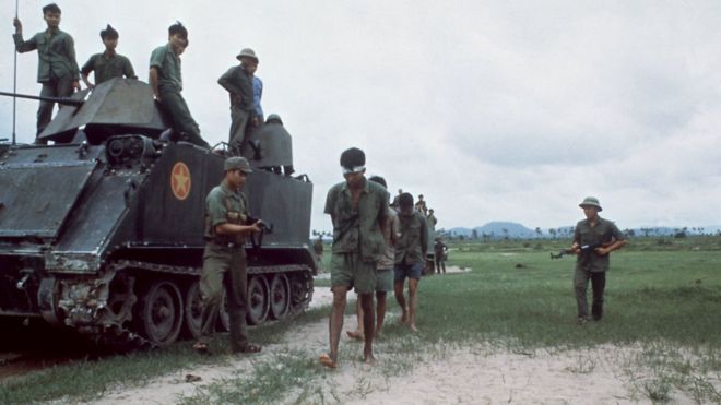 Chiến trường K: Tổng phản công diệt Khmer Đỏ - Cú ra đòn kết liễu với sức mạnh khủng khiếp - Ảnh 3.