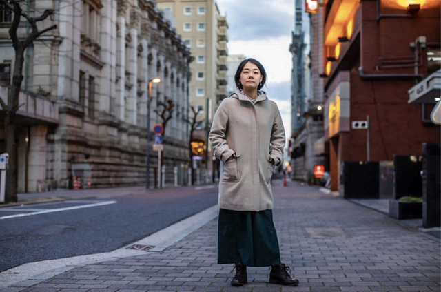 Cuộc sống bế tắc của thế hệ mất mát ở Nhật Bản: Đã đến tuổi trung niên mà vẫn còn thất nghiệp, độc thân và sống với bố mẹ - Ảnh 1.