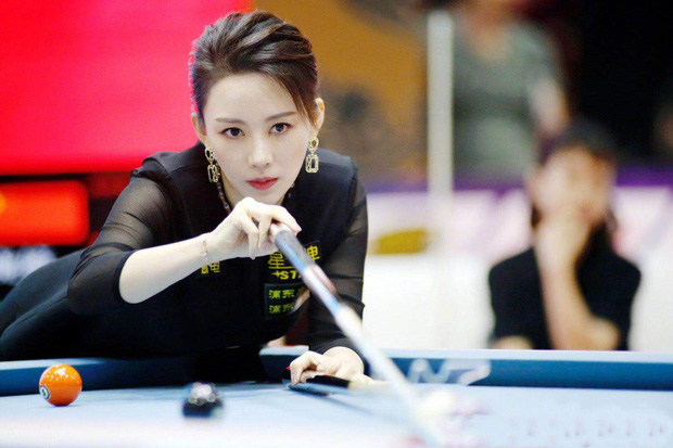 Lộ ảnh quá khứ kém sắc của nữ hoàng Billiards xứ Trung, dân tình băn khoăn lên hương theo thời gian hay động chạm dao kéo? - Ảnh 3.