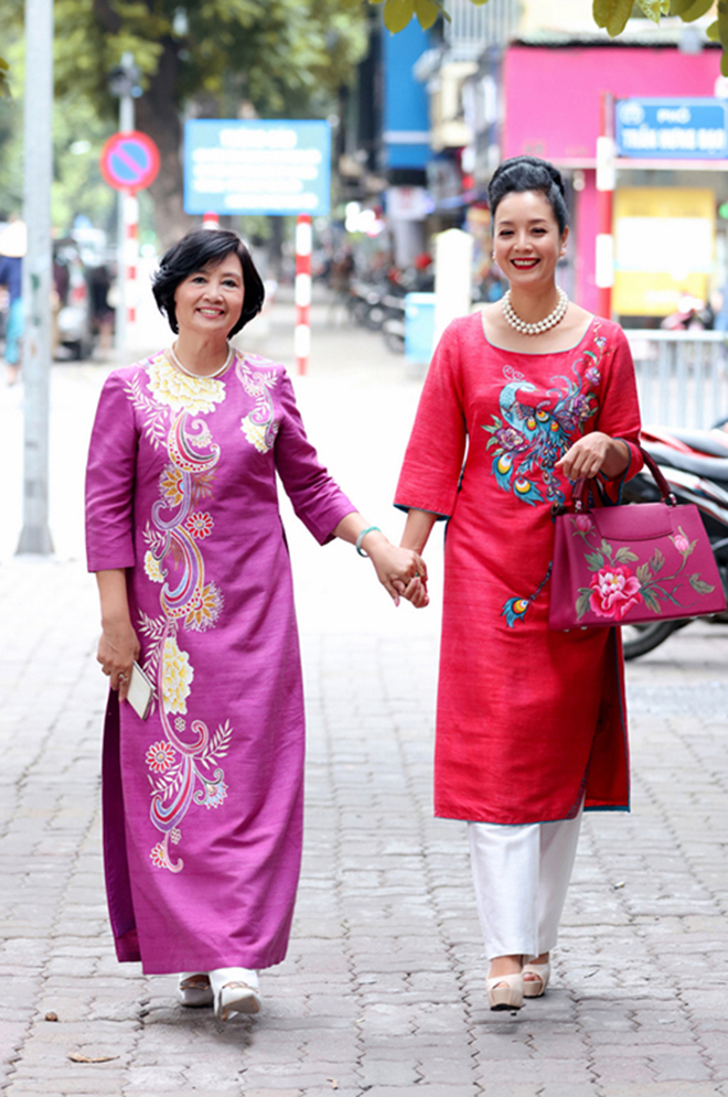 Chân dung người vợ tào khang, ít khi xuất hiện của nhạc sĩ Trần Tiến - Ảnh 6. Chân dung người vợ tào khang, ít khi xuất hiện của nhạc sĩ Trần Tiến - Ảnh 6.