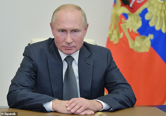 Nga phóng loại tên lửa gây khiếp sợ cho đối thủ trong dịp sinh nhật ông Putin - Ảnh 2.