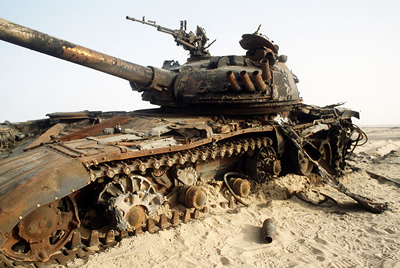 Xung đột Iran - Iraq: Cuộc chiến dài và đẫm máu - Điểm mặt những vũ khí đình đám - Ảnh 2.