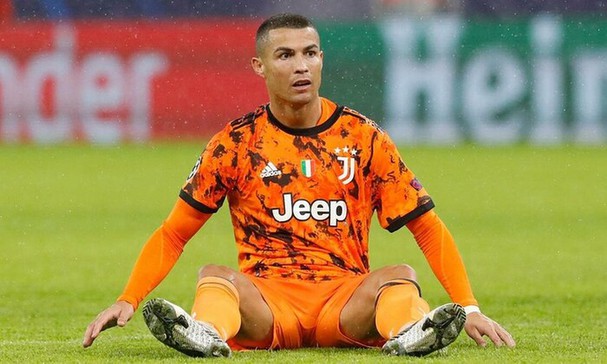 Cầu thủ đầu tiên của CLB Quảng Nam tuyên bố rời đội; Juventus muốn bán Ronaldo - Ảnh 3.