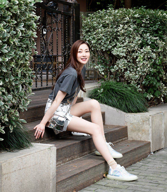 Vạn Ỷ Văn: Á hậu tiểu tam khiến Chân Tử Đan tan cửa nát nhà, từ chối đại gia và 4 tháng hẹn hò đã tìm được hôn nhân viên mãn - Ảnh 16.