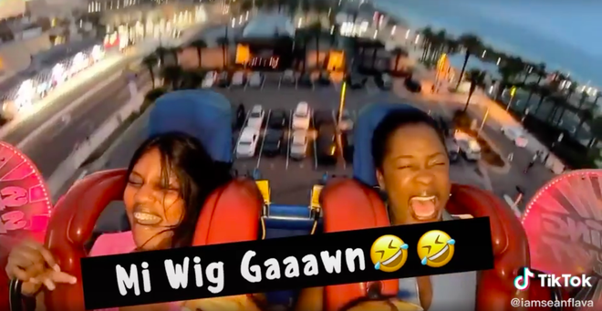 Hai cô gái hoảng hốt trên xích đu mạo hiểm vì một “vật thể lạ” bay xoẹt qua, dân mạng nghiêng ngả khi nhận ra sự thật - Ảnh 3.