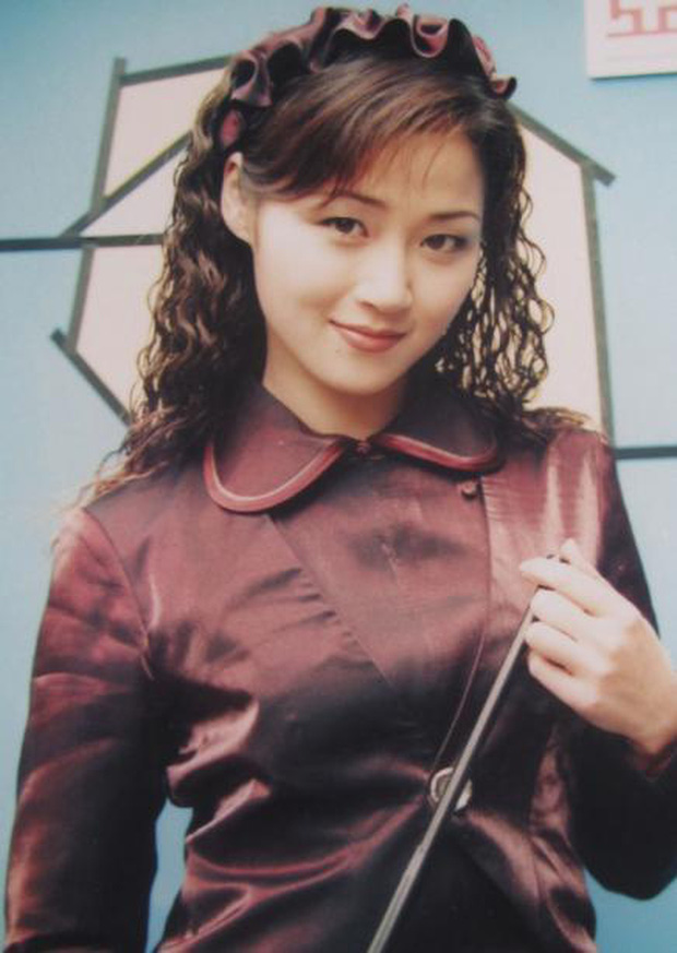 Vạn Ỷ Văn: Á hậu tiểu tam khiến Chân Tử Đan tan cửa nát nhà, từ chối đại gia và 4 tháng hẹn hò đã tìm được hôn nhân viên mãn - Ảnh 4.