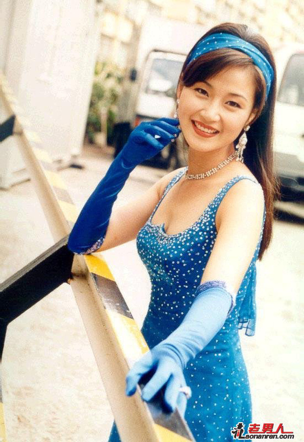 Vạn Ỷ Văn: Á hậu tiểu tam khiến Chân Tử Đan tan cửa nát nhà, từ chối đại gia và 4 tháng hẹn hò đã tìm được hôn nhân viên mãn - Ảnh 5.