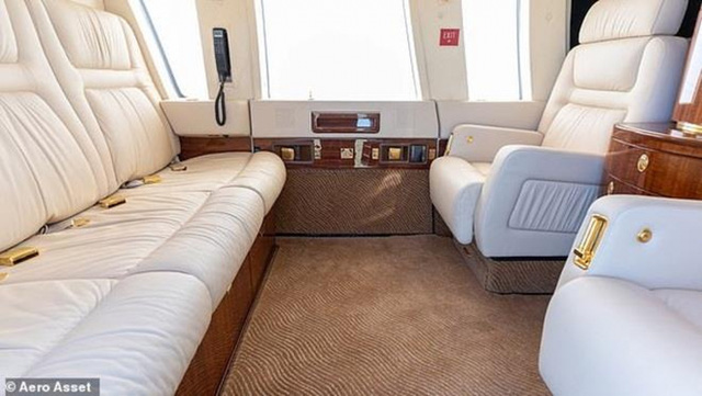 Khám phá chiếc máy bay mà ông Donald Trump đang rao bán - Ảnh 6.