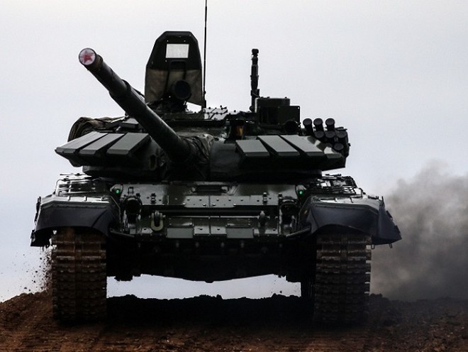 Siêu tăng T-72B3M của Nga xuất hiện ở Kaliningrad, Mỹ và NATO ‘hốt hoảng’? - Ảnh 2.