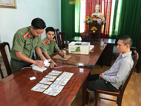 Hành trình phá án: Nghẹt thở cuộc vây bắt ông trùm sản xuất hơn 2 tỷ đồng tiền giả - Ảnh 3.