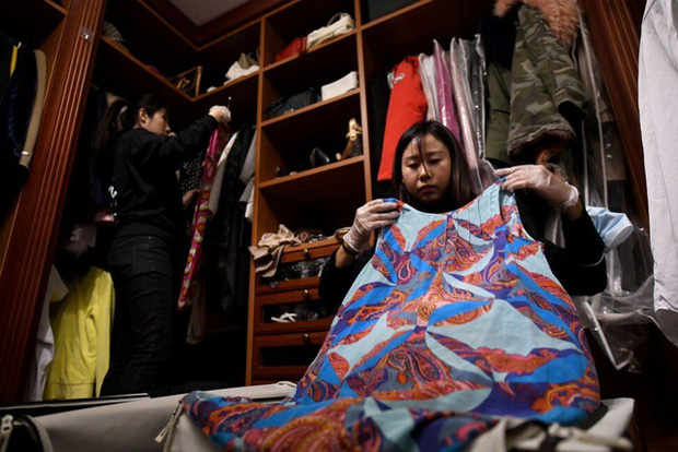 Kỳ lạ nghề sắp xếp tủ quần áo cho giới thượng lưu Trung Quốc, lương tới 2.000 USD/lần dọn dẹp - Ảnh 3.