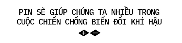 Giải cứu thế giới với hành trình giảm giá thành pin, từ lúc smartphone bùng nổ cho tới khi xe điện Tesla thịnh hành - Ảnh 15.