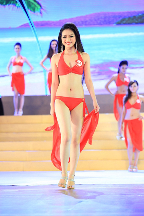 Không chỉ Đỗ Thị Hà, 7 năm trước xứ Thanh cũng có một Hoa hậu tài sắc - Ảnh 3.
