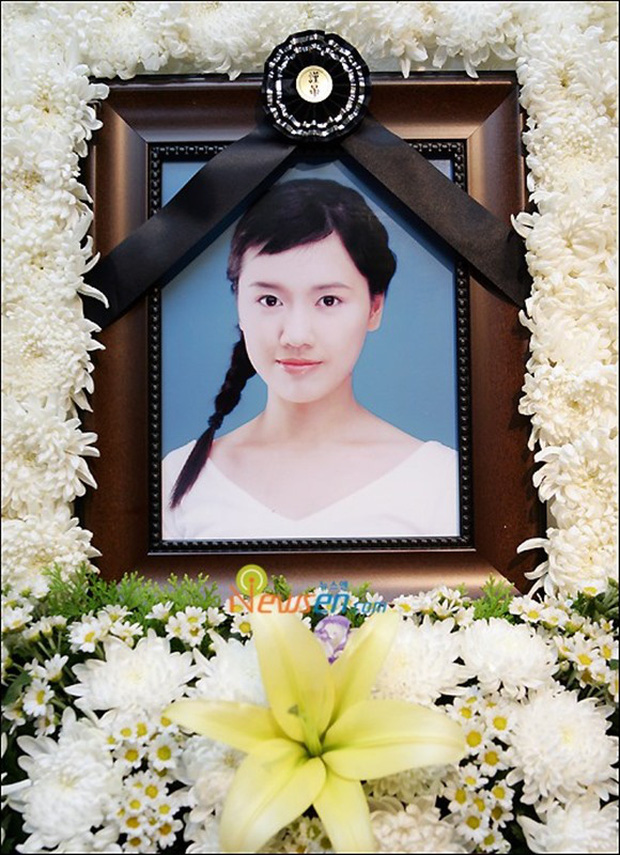 Đối nghịch số phận 2 sao nhí Trái Tim Mùa Thu: Moon Geun Young vượt qua bệnh tật, bạn diễn mới 20 tuổi đã qua đời vì ung thư - Ảnh 13.